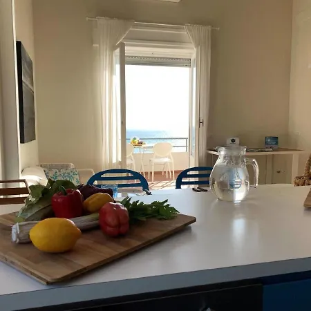 Ferienwohnung Fur 5 Personen Ca 100 M In Recco, Italienische Riviera Golfo Paradiso * Recco